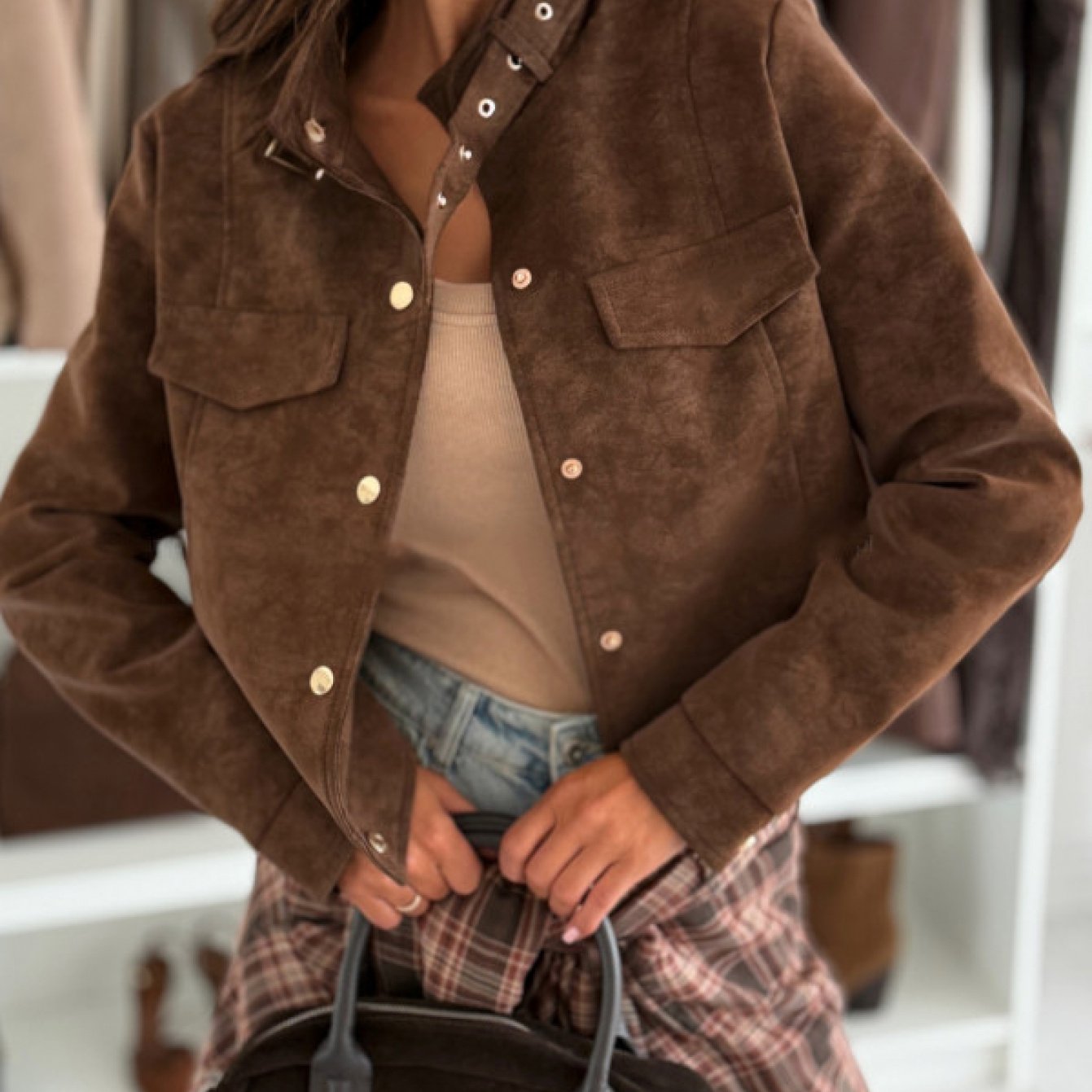 Women'S Elegant Short Jacket with Reindeer Fur Collar & Full-Zip Closure - Solid Color Winter Coat, Golden-Tone Button-like Pockets, Regular Fit Warm Outerwear for Fall/Winter, Casual to Semi-Formal Outfits (Brown Shown, Othe