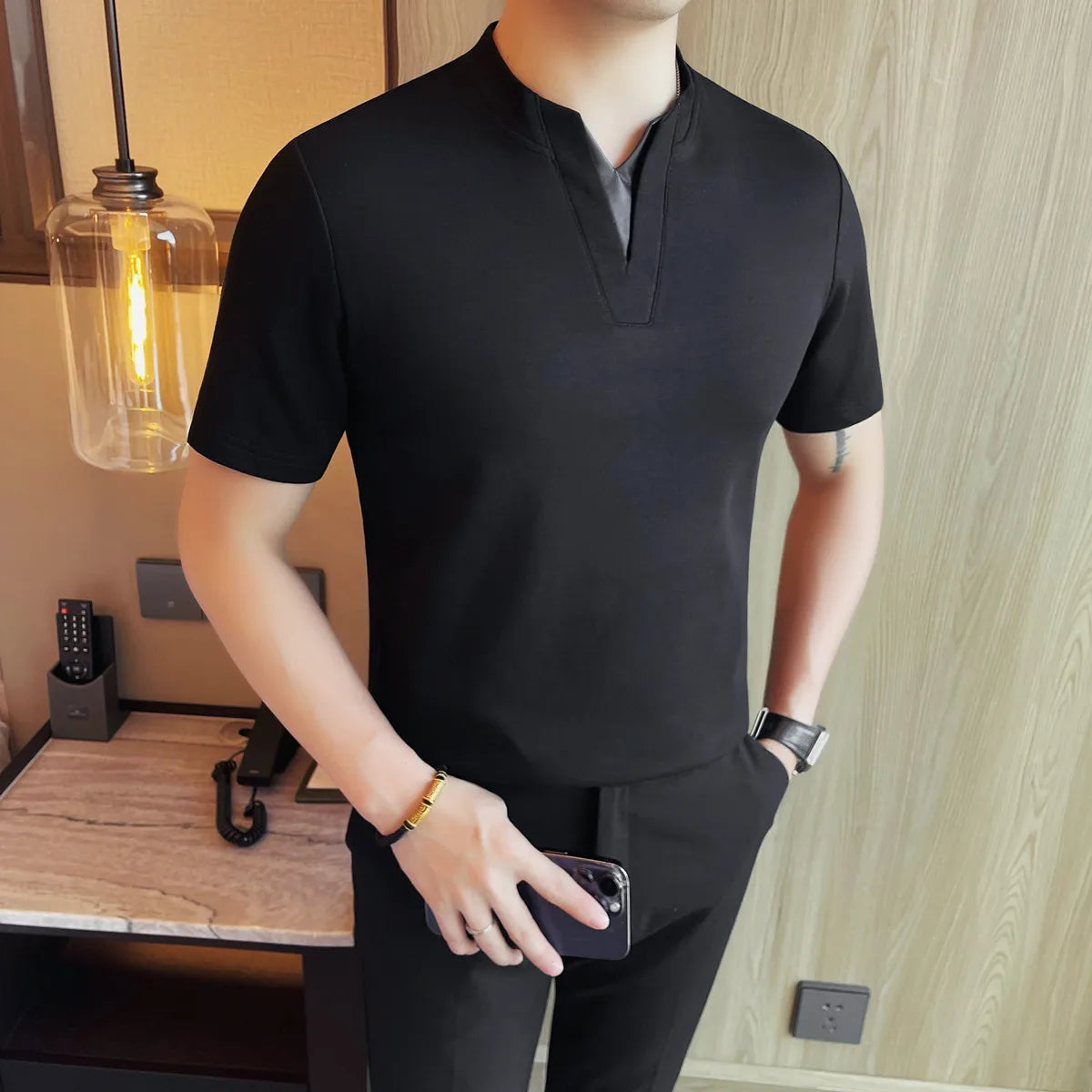 Stylish slim-fit V-neck shirt.