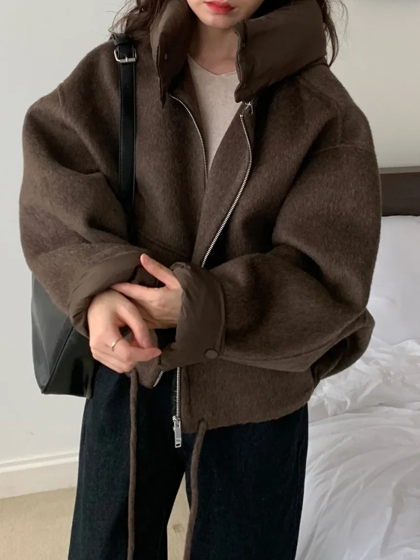 Chic Autumn and Winter Niche Design Spliced Hooded Detachable Lace-up Warm Short Woolen Coat for Girls Loose Fit Women Jacket