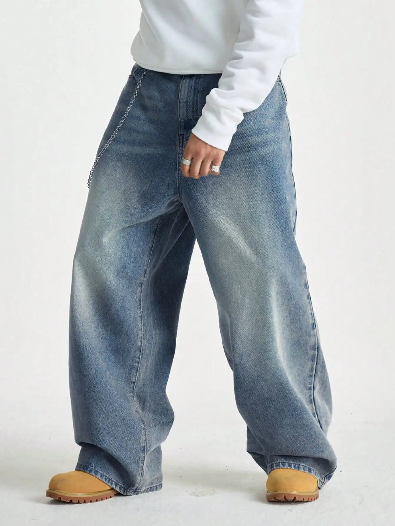 Manfinity EMRG Men's Light Blue Washed Retro Loose Wide Leg Jeans