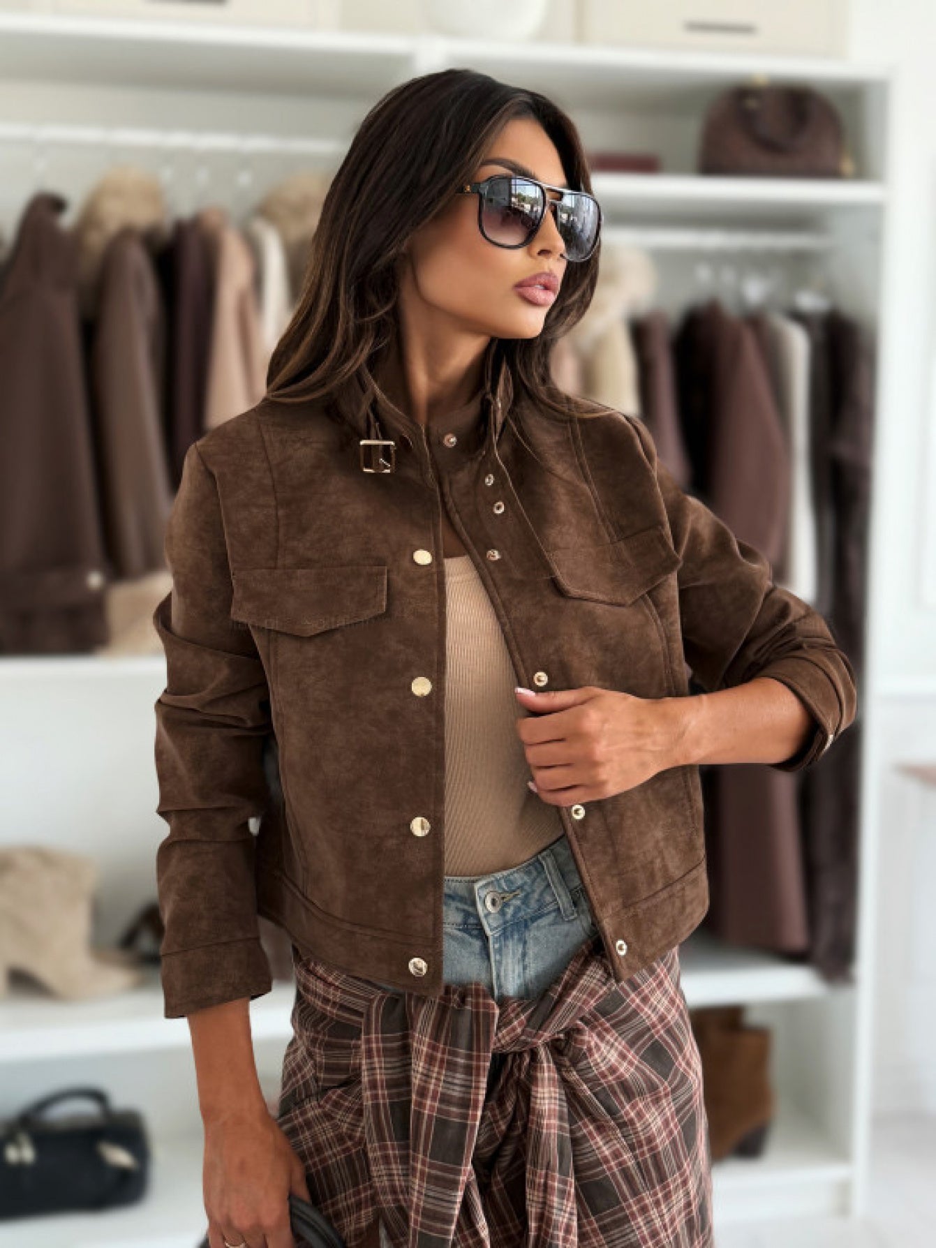 Women'S Elegant Short Jacket with Reindeer Fur Collar & Full-Zip Closure - Solid Color Winter Coat, Golden-Tone Button-like Pockets, Regular Fit Warm Outerwear for Fall/Winter, Casual to Semi-Formal Outfits (Brown Shown, Othe